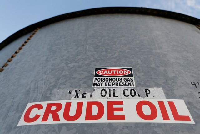 صعود ۷ هفته‌ای قیمت نفت متوقف شد